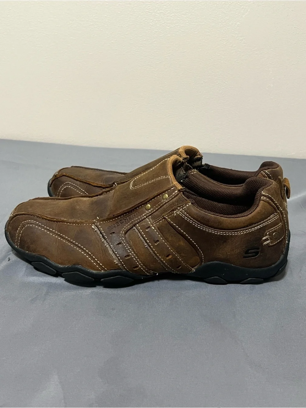 Skechers Diameter Relaxed Fit Men’s Size 9 Brown Leather Slip On Loafers 61779